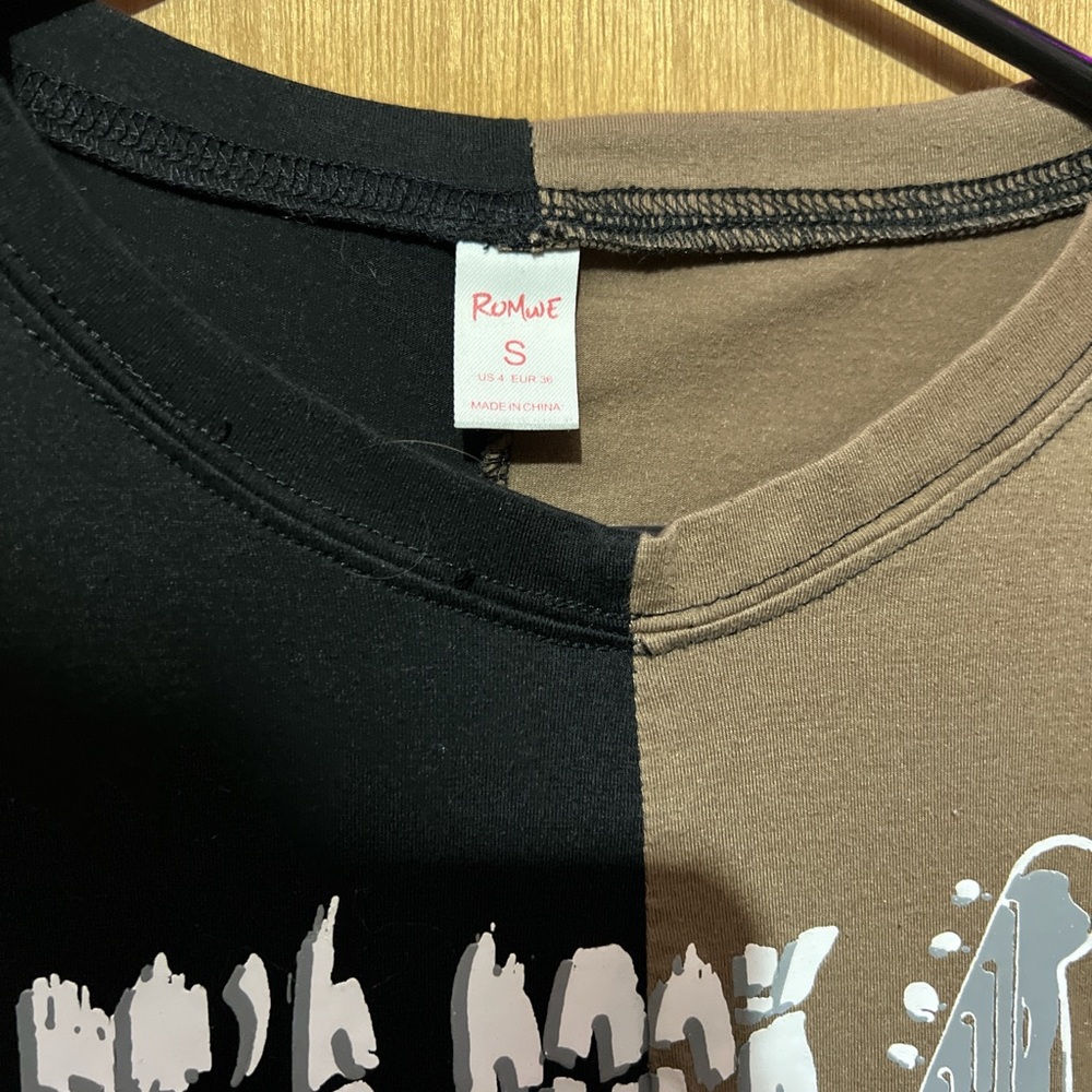 ROMWE Black and Brown Skeleton Graphic Tee - Picture 2 of 2